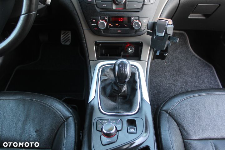 Opel Insignia 2.0 CDTI - 6
