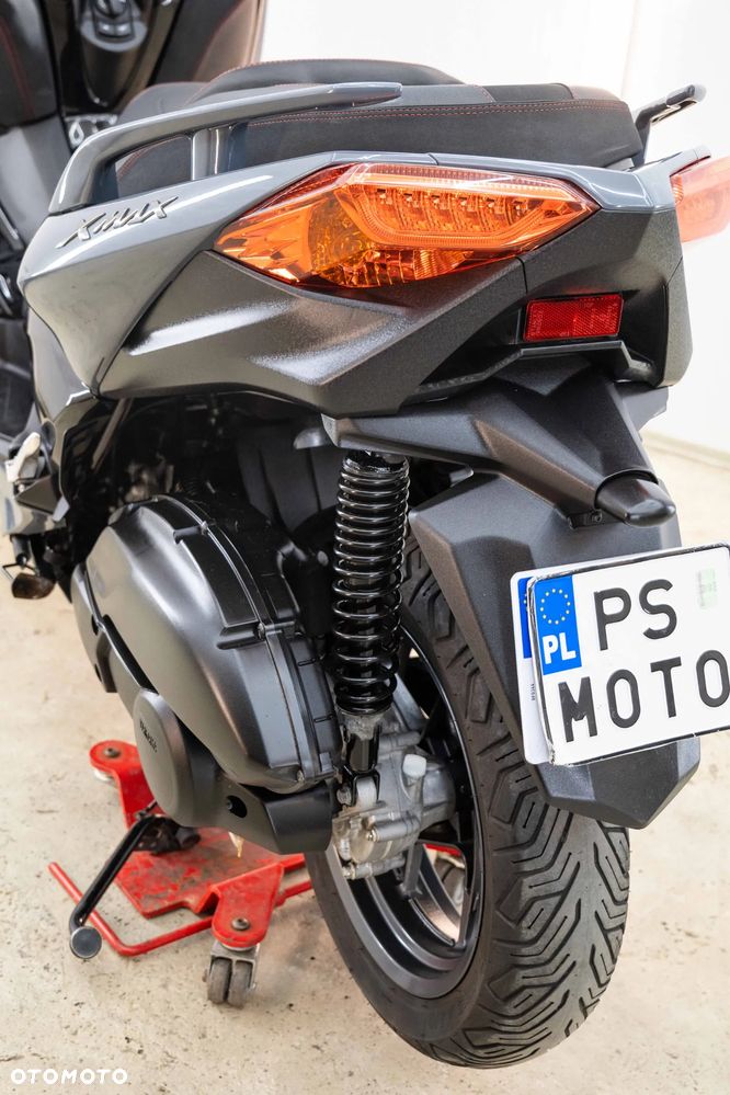 Yamaha X-max - 27