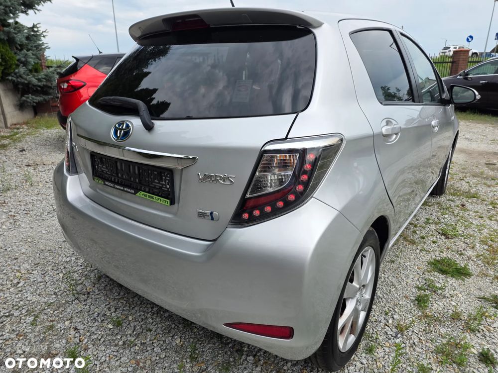 Toyota Yaris 1.5 VVT-i Lounge - 9