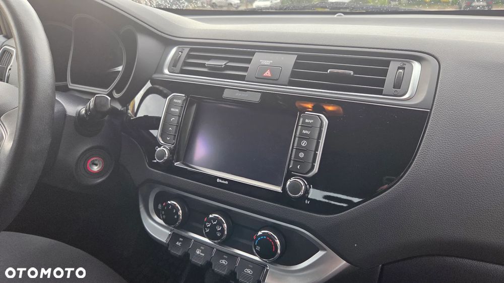 Kia Rio 1.2 M (klm) - 15