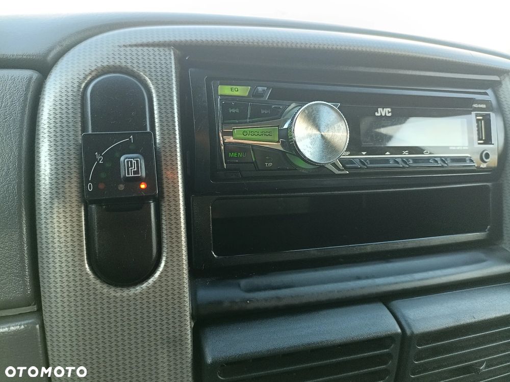 Ford Explorer 4.0 - 18