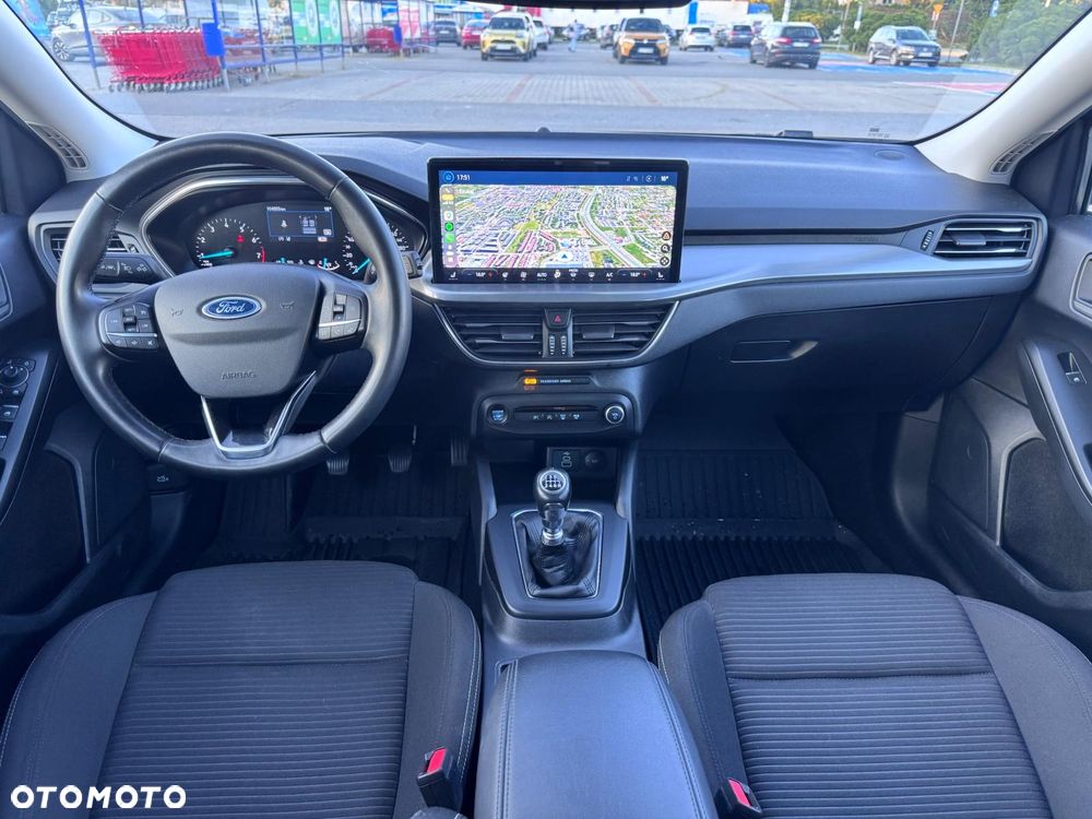 Ford Focus 1.0 EcoBoost Titanium - 16