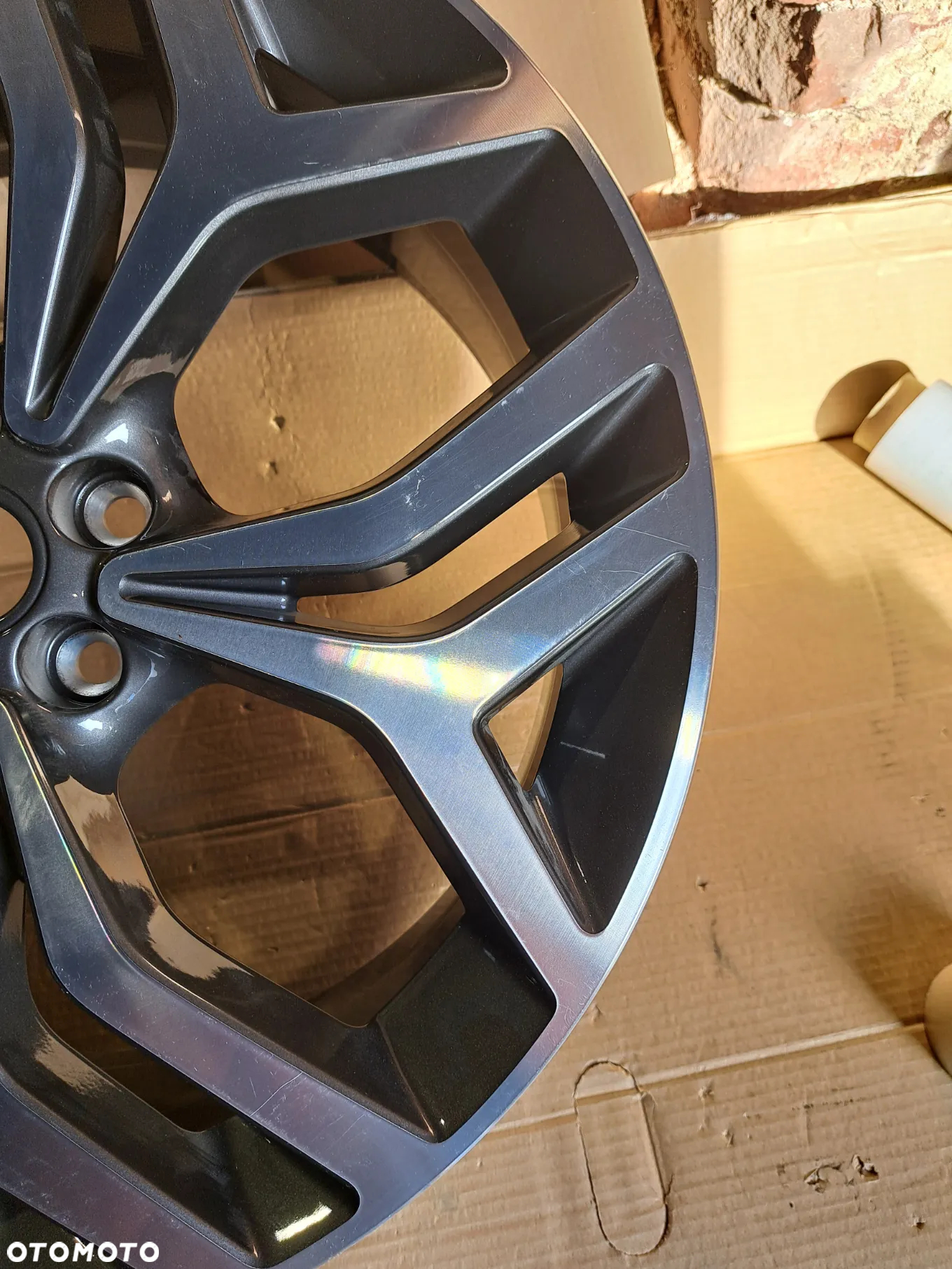 Felga Aluminiowa RANGE ROVER VELAR L560 21 Cali LR093827 J8A2-1007-JA/KA 8.5Jx21CH ET 45 5047 5 SPLIT-SPOKE DIAMOND TURNED FINISH - 6