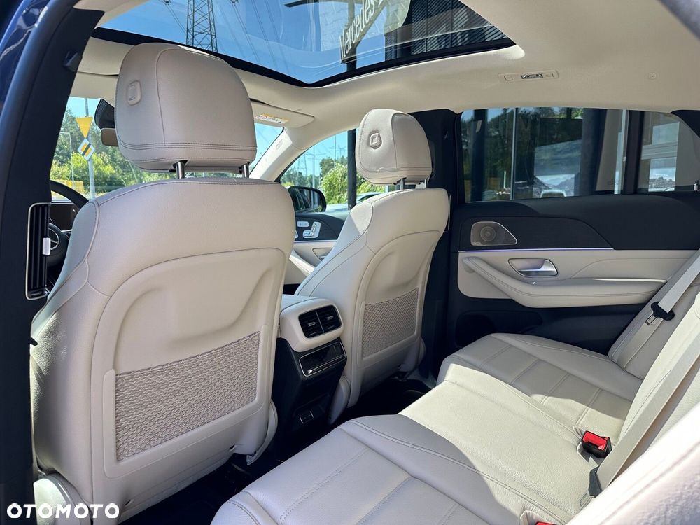 Mercedes-Benz GLE - 11