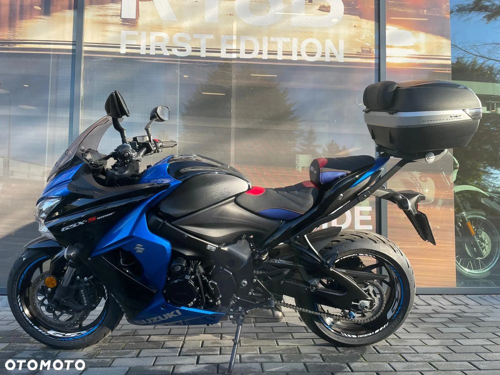Suzuki GSX 1000 - 8