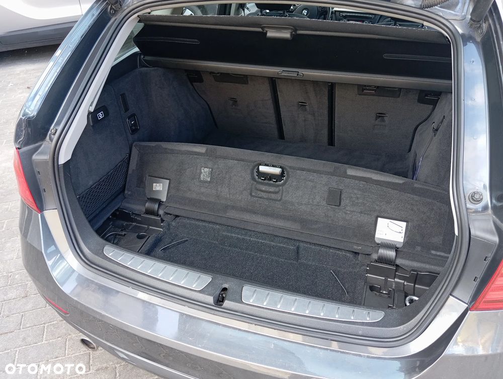 BMW Seria 3 320d DPF - 35