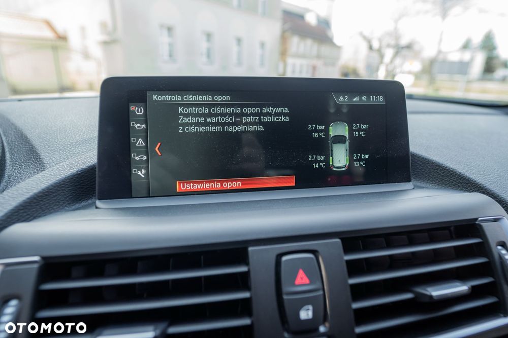 BMW Seria 1 M140i xDrive Shadow sport - 37