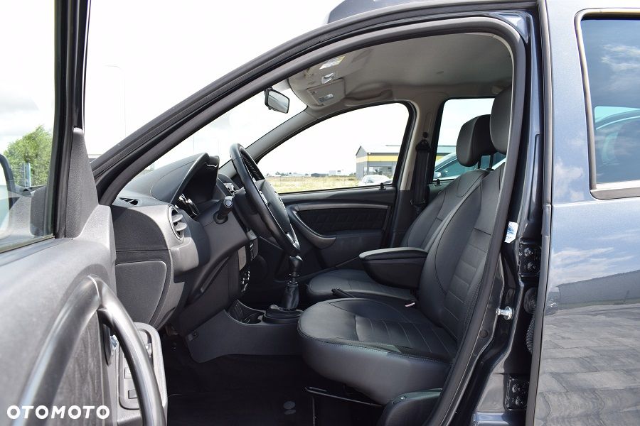 Dacia Duster 1.2 TCe Prestige S&S EU6 - 6