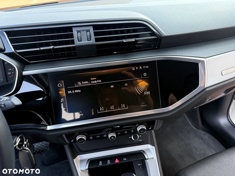 Audi Q3 35 TFSI S tronic - 14