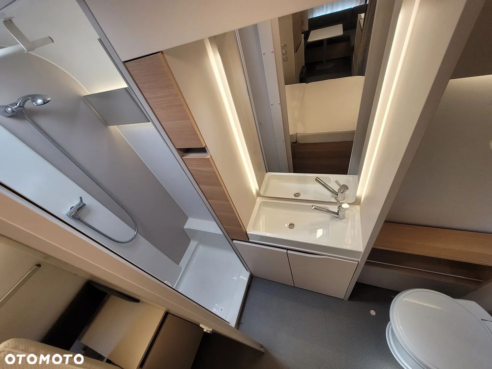 Adria Adora 613UT, klimatyzacja, mover, przedsionek - 6