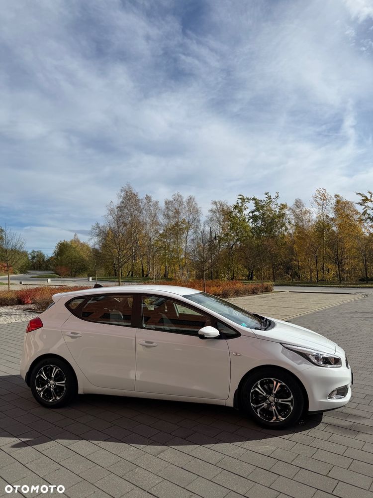 Kia Ceed 1.4 M - 10