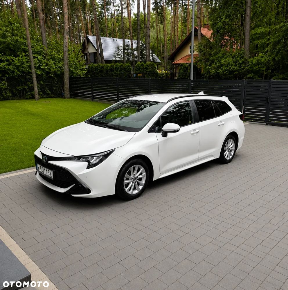 Toyota Corolla - 1