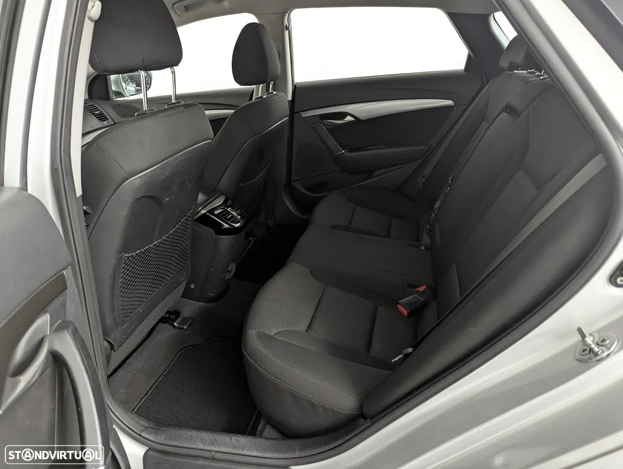 Hyundai i40 SW 1.7 CRDi Premium - 18