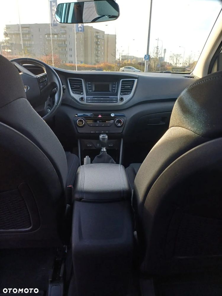 Hyundai Tucson 1.6 GDI BlueDrive Classic 2WD - 13