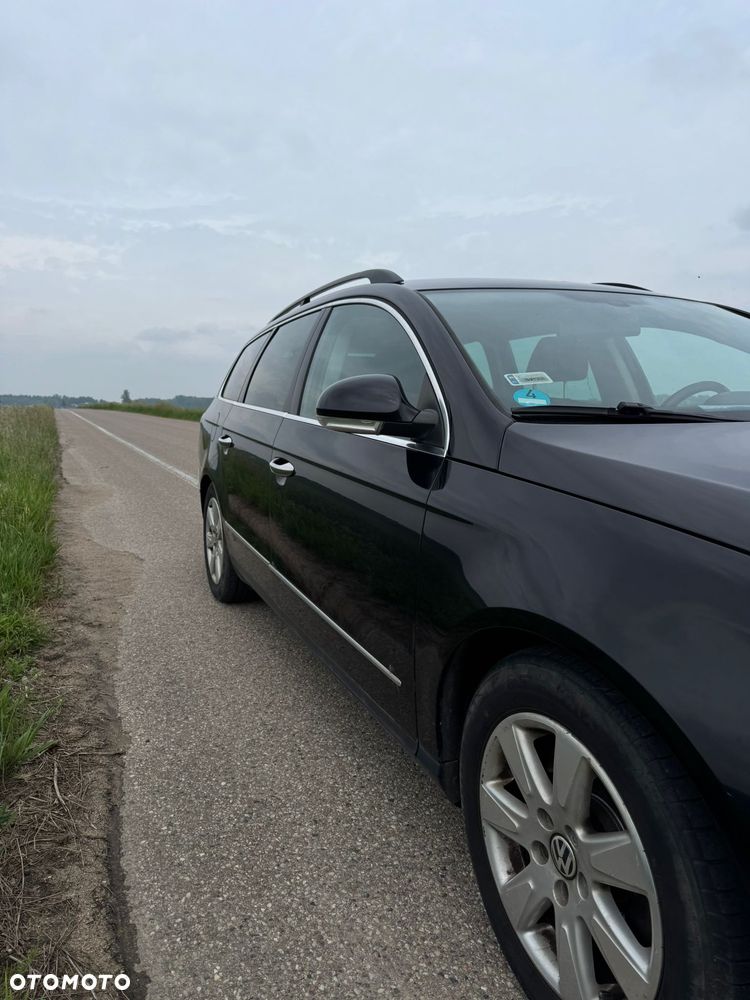 Volkswagen Passat - 3