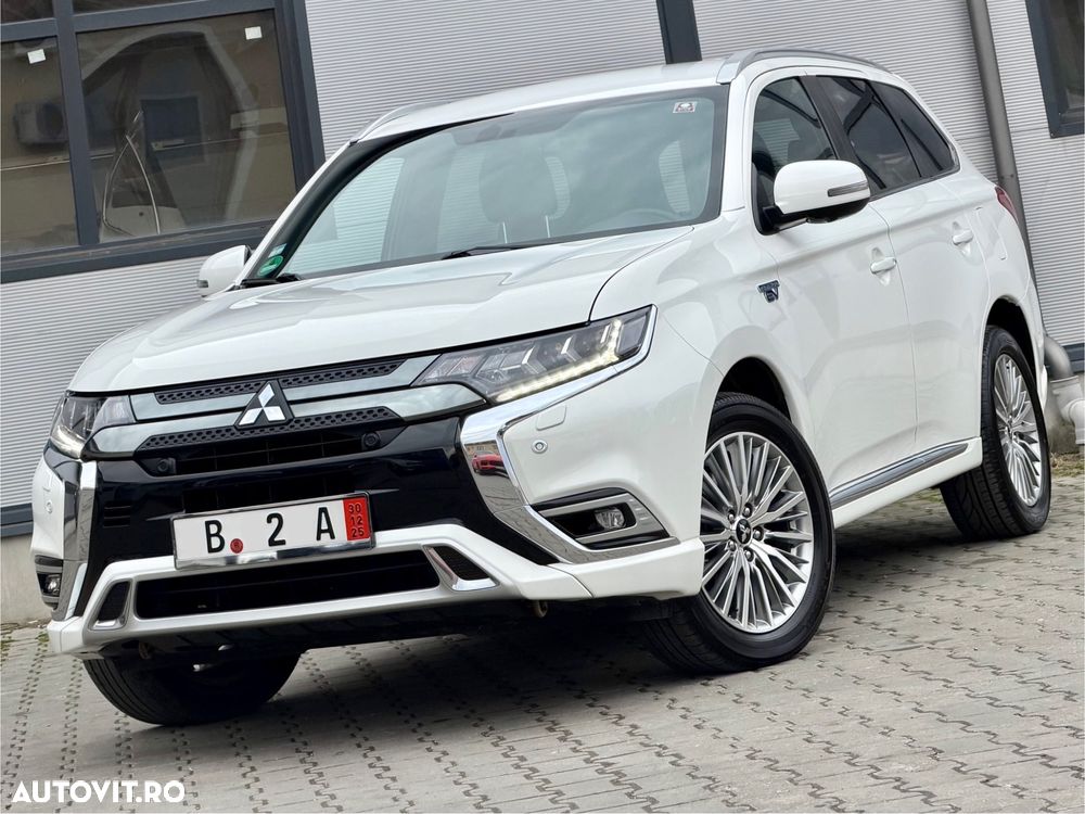 Mitsubishi Outlander - 36