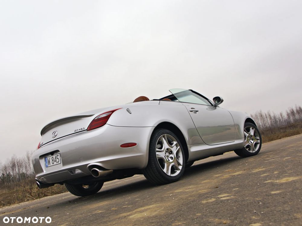 Lexus SC Prestige - 21