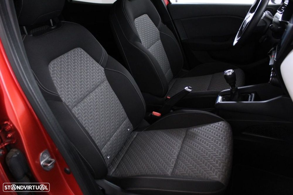 Renault Clio 1.0 TCe Evolution - 14