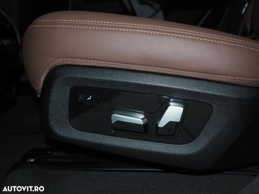 BMW X7 xDrive40d MHEV - 35