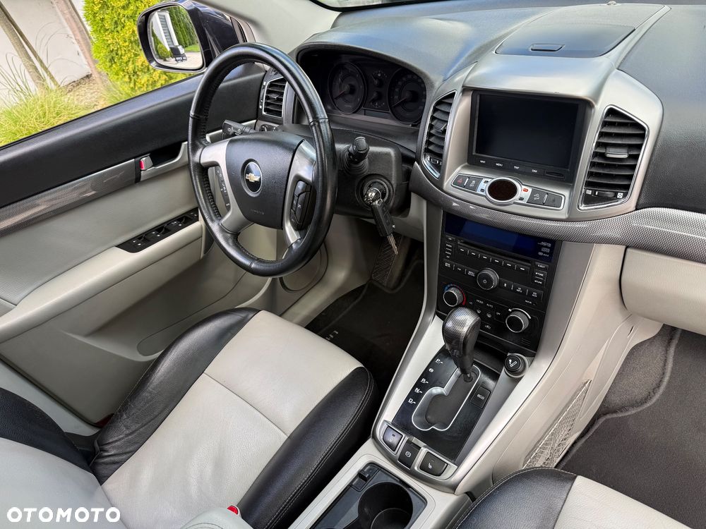 Chevrolet Captiva 2.2 TD AWD Automatik LTZ - 18