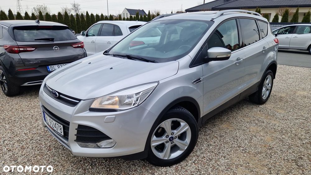 Ford Kuga 1.6 EcoBoost 2x4 Titanium - 22