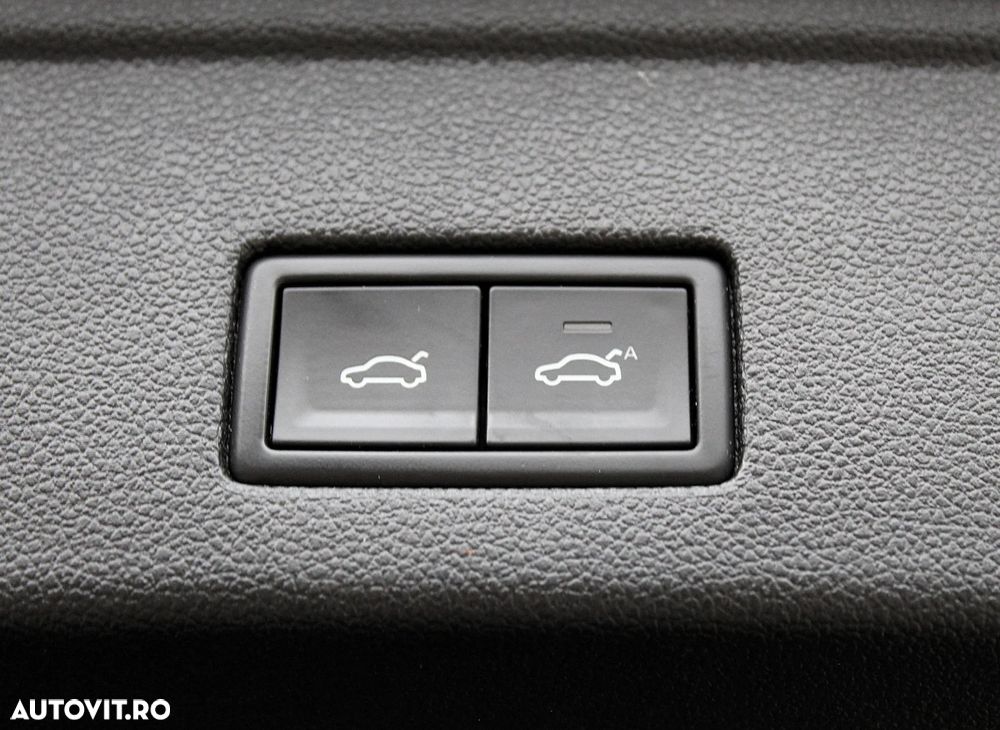 Volkswagen Touareg 3.0 V6 e-Hybrid 4Motion Aut. R - 38