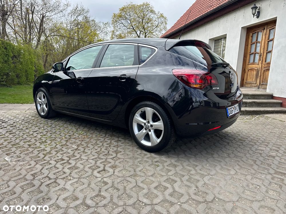 Opel Astra - 13