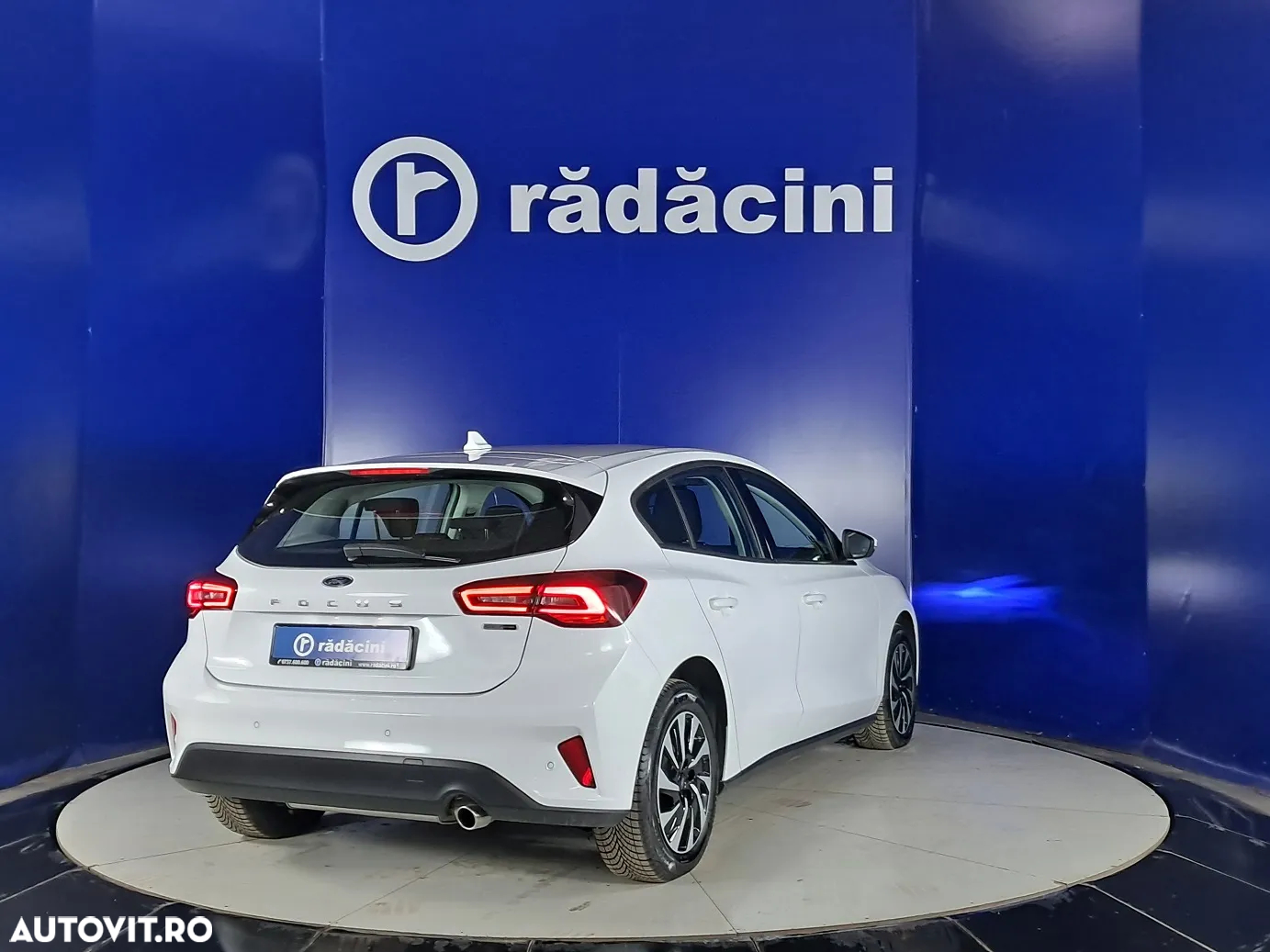 Ford Focus - 7