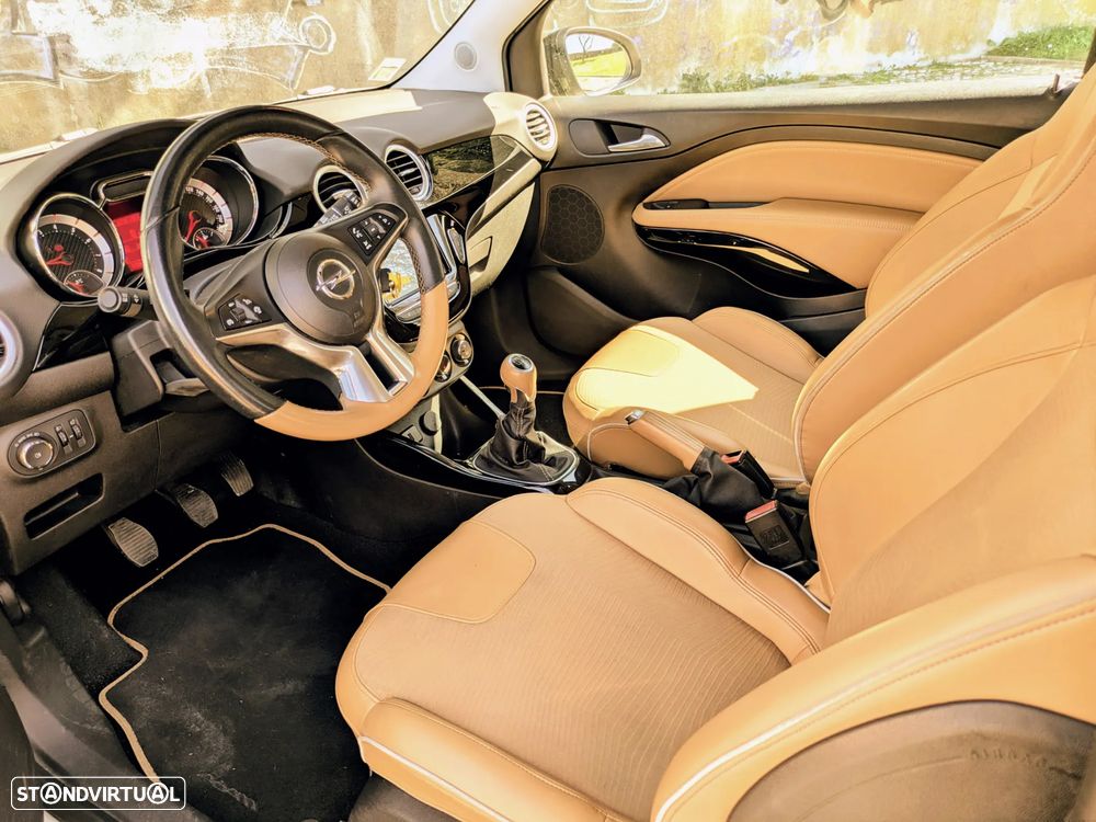 Opel Adam 1.0 T Rocks - 13
