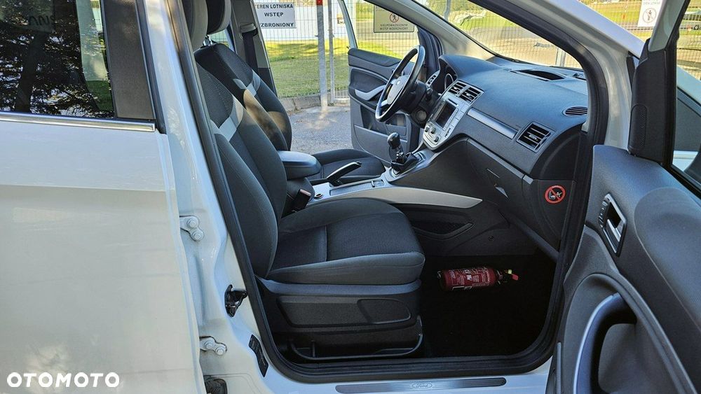 Ford Kuga 2.0 TDCi Titanium - 24