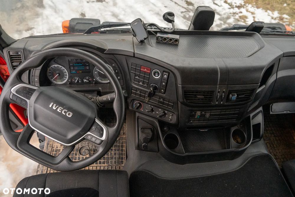 Iveco Trakker 6x4 - 14
