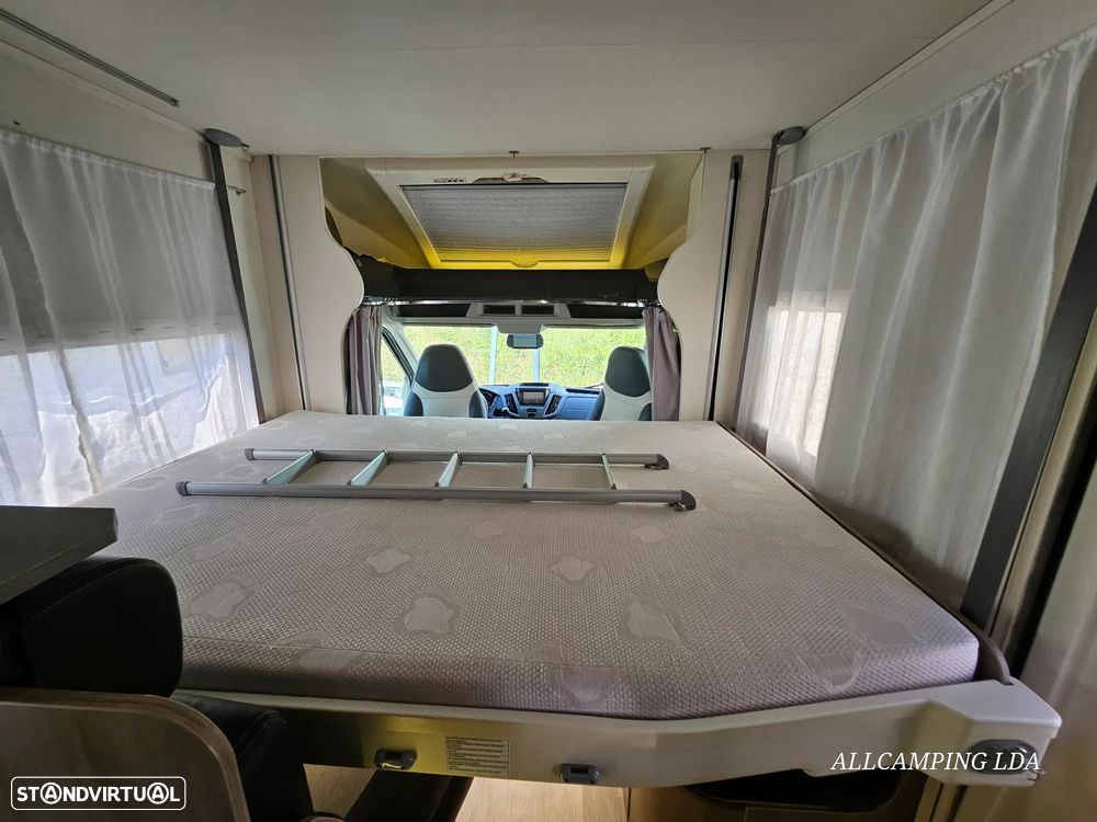 Chausson Flash Salão "Maxi Lounge+Cama de Casal Elétrica - 36