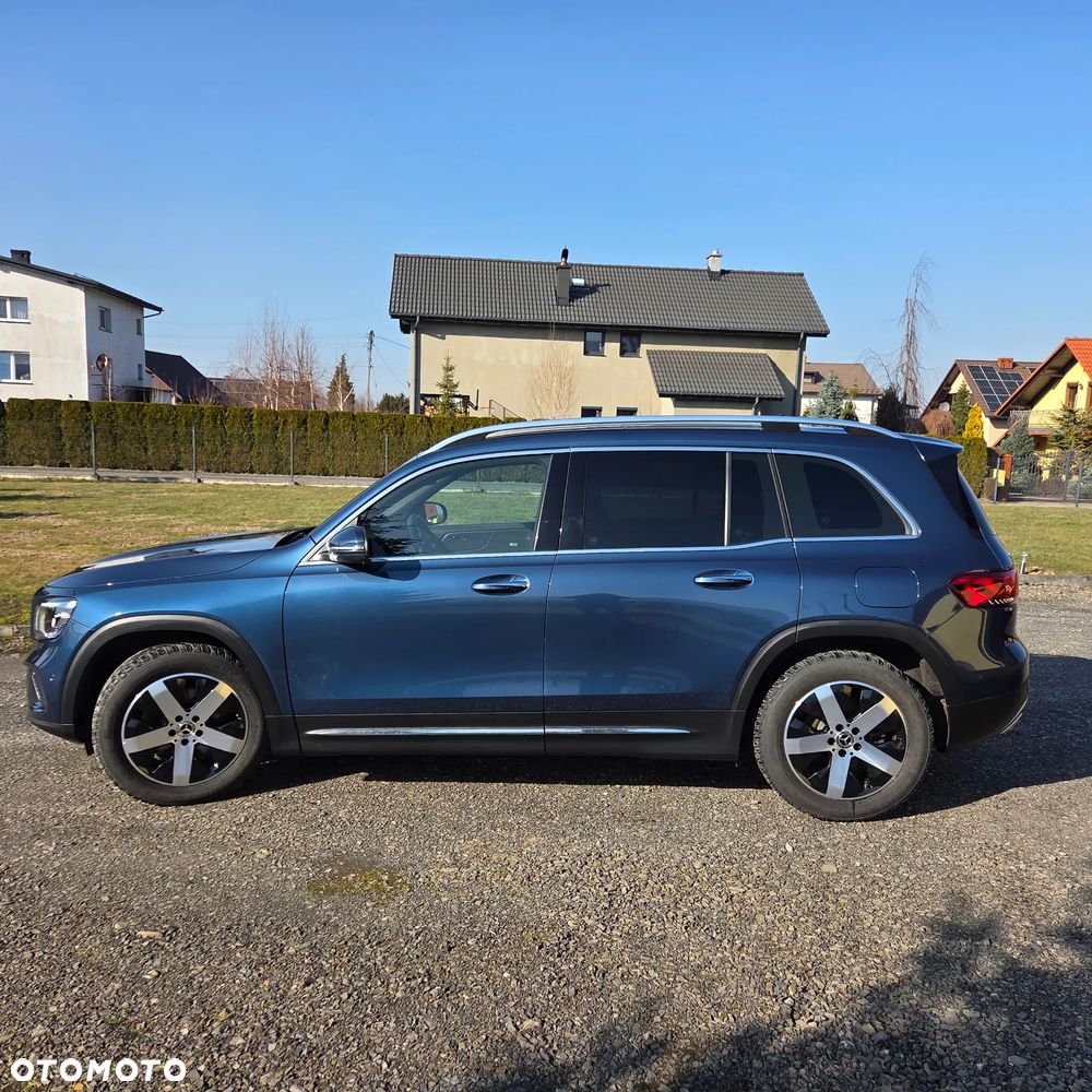 Mercedes-Benz GLB 220 d 4-Matic Progressive 8G-DCT - 2