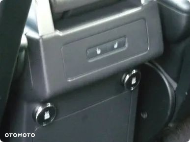 Land Rover Discovery 3.0 SDV6 HSE - 13