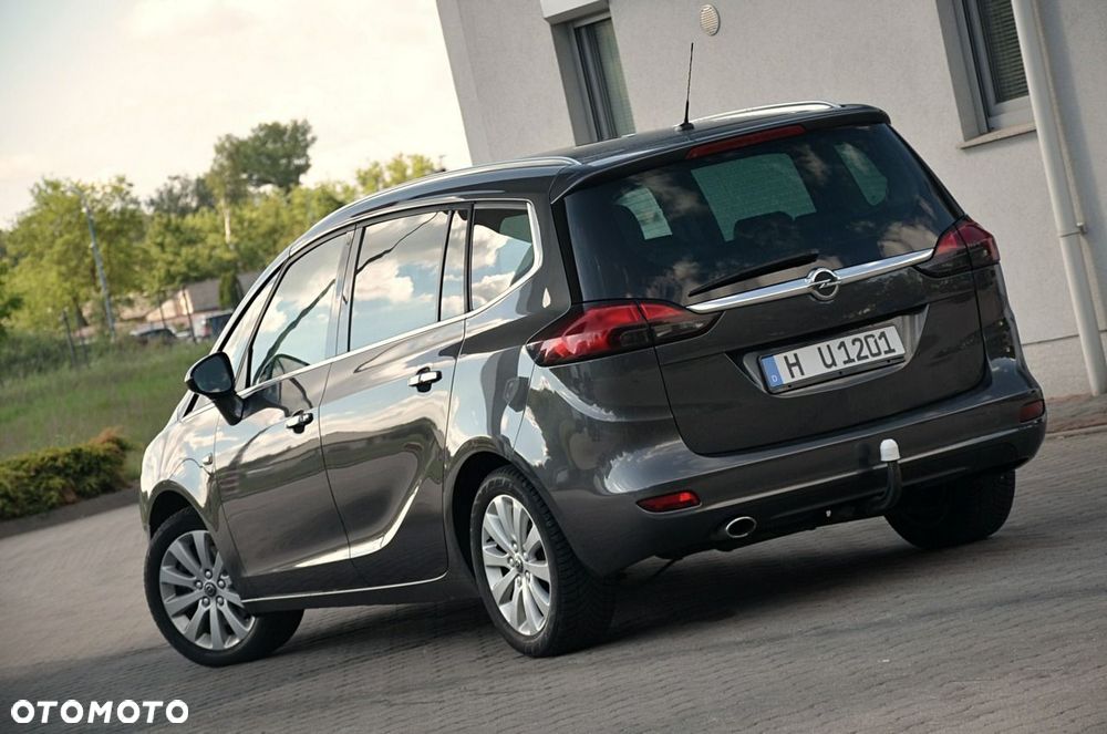 Opel Zafira - 9