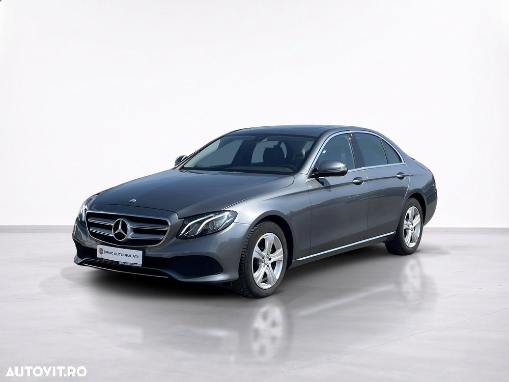 Mercedes-Benz E 200 4MATIC Aut. - 3