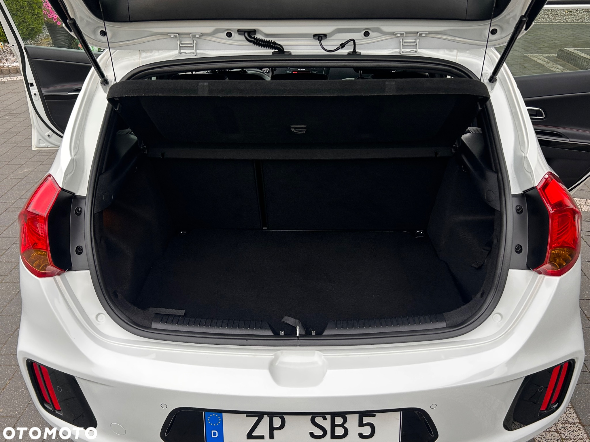 Kia Ceed 1.6 T-GDI GT-Track - 34