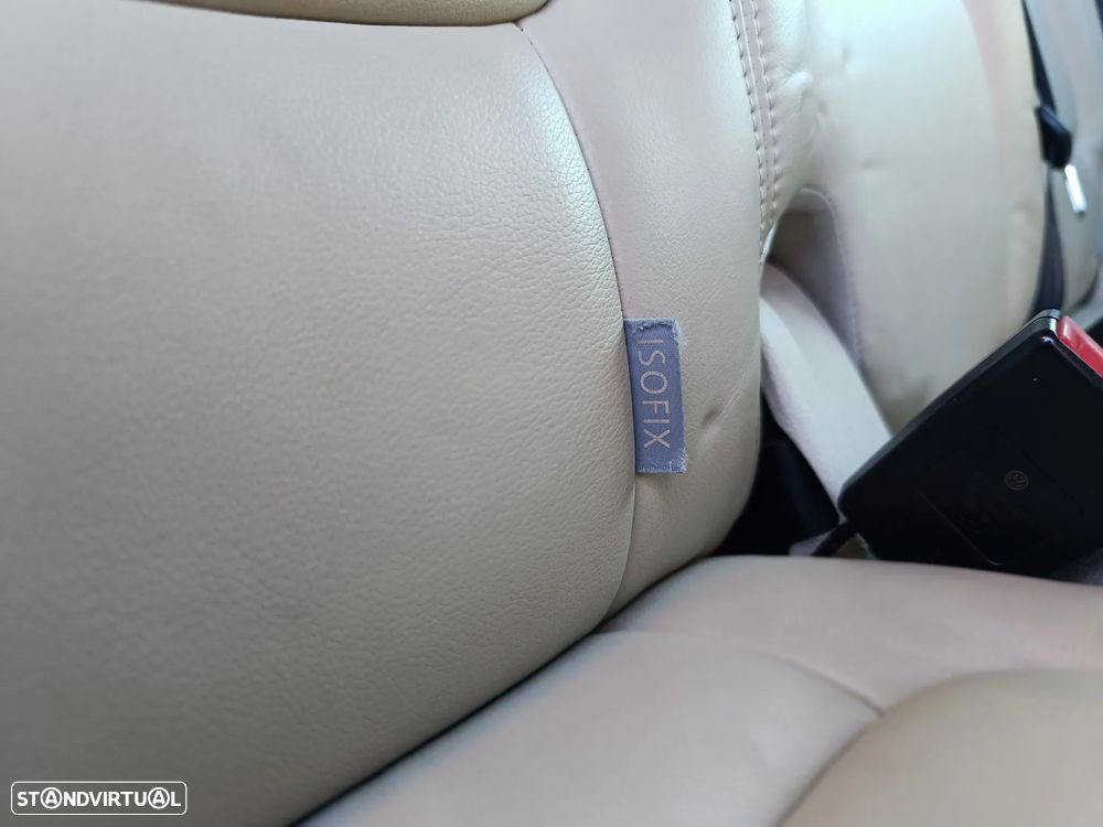 VW Tiguan 2.0 TDI Sport 4Motion Tip. - 34