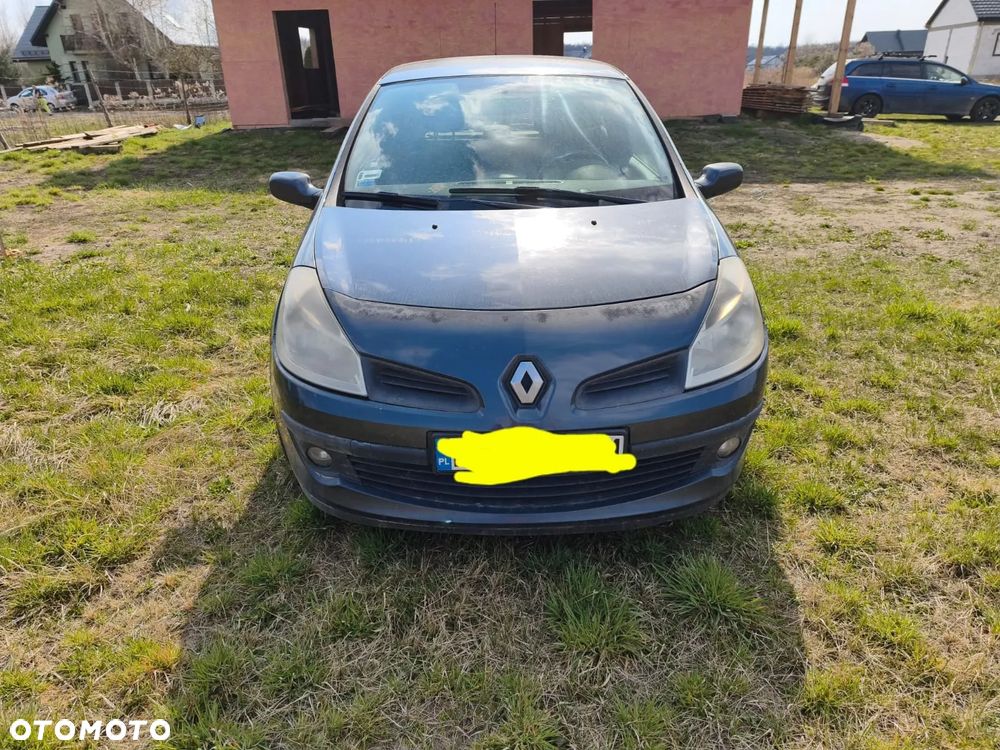 Renault Clio 1.5 dCi Alize - 1