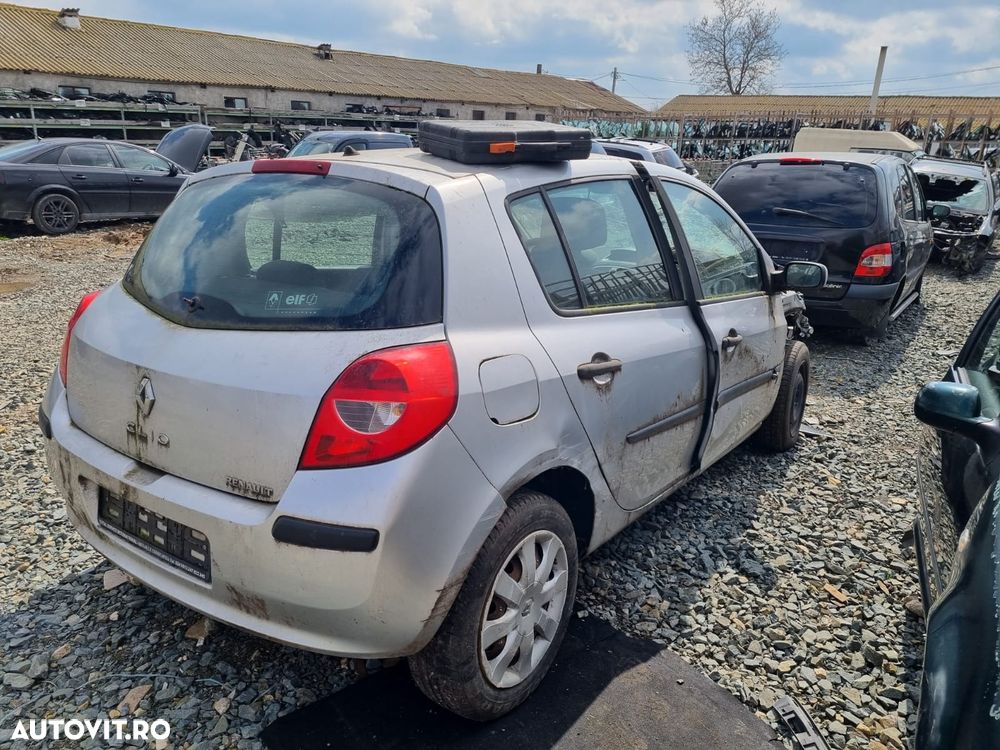 Dezmembrari  Renault CLIO 3  2005  > 0000 1.4 16V Benzina - 2
