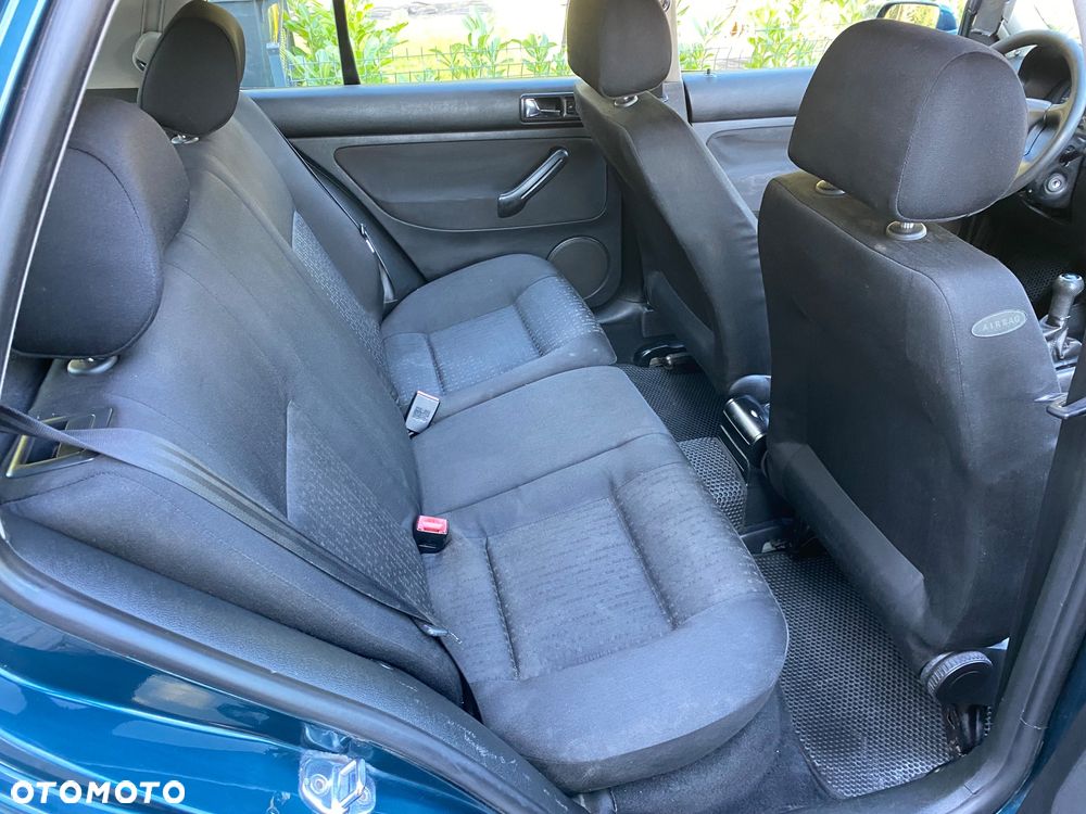 Volkswagen Golf IV 1.4 16V Basis - 8