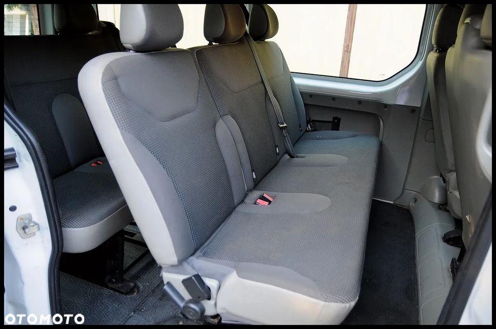 Opel Vivaro - 14