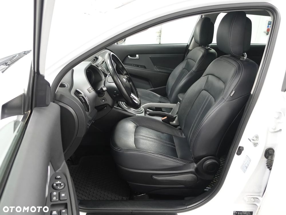 Kia Sportage 1.6 GDI 2WD ISG Dream-Team Edition - 19