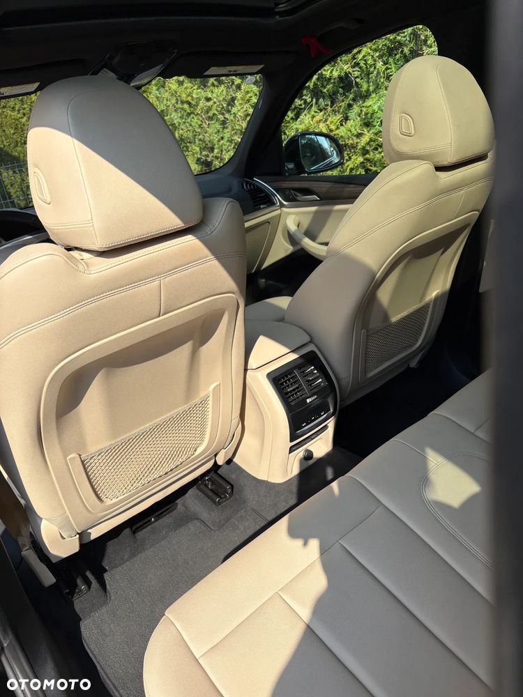 BMW X3 xDrive30i GPF xLine - 16