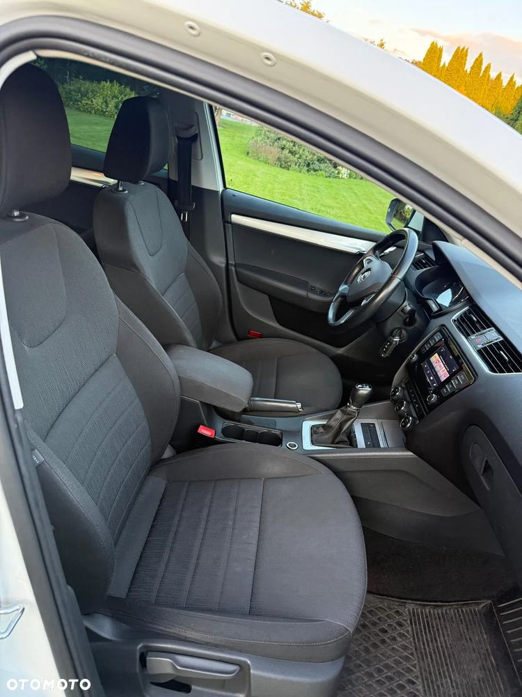 Skoda Octavia 1.4 TSI Edition - 8