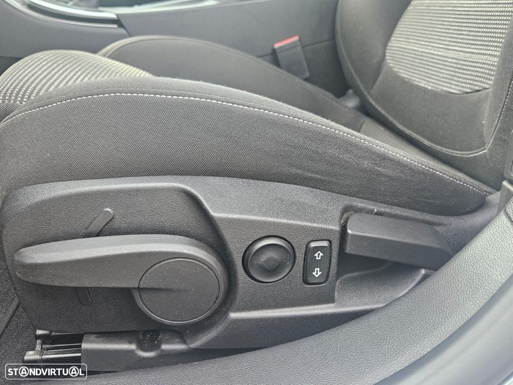 Opel Insignia Sports Tourer 2.0 CDTi Cosmo S/S - 12