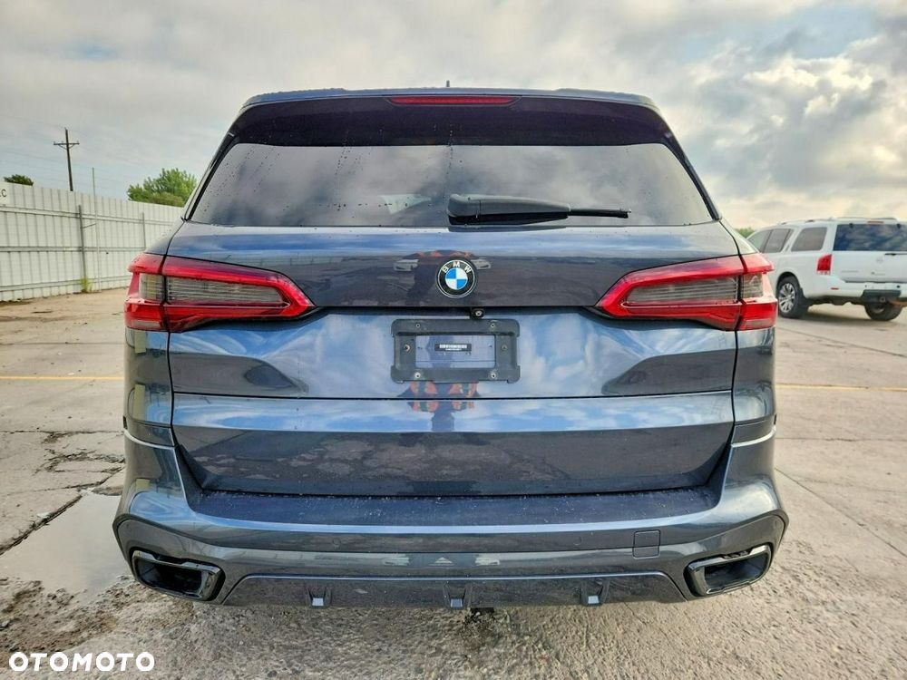 BMW X5 xDrive40i - 6