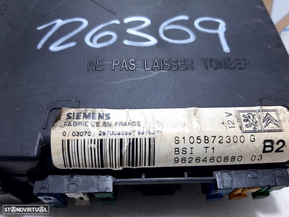 CAIXA RELÉS / FUSÍVEIS PEUGEOT 206 FASTBACK 1999 - 1