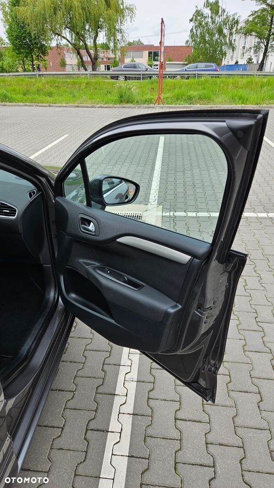 Citroën C4 - 10