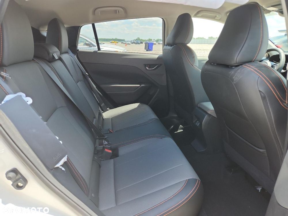 Subaru Crosstrek - 12
